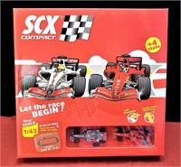 SCX Compact 1:43 Indycar Slot Car Racing Set