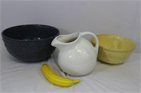 Vintage Ceramic Pitcher & Large Fruit Bowls