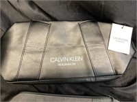 CALVIN KLEIN TOILETRY BAG FOR MEN / 2 PCS