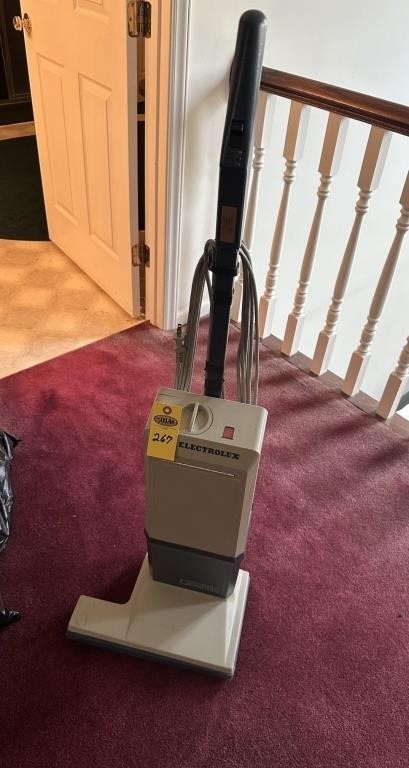 Electrolux Genesis Upright Vacuum Cleaner