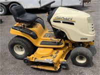 Cub Cadet LT1024 hydrostatic riding lawnmower