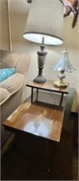 Step back end table, 2 table lamps