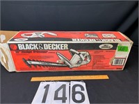 Black and Decker Electric 16’ Hedge Trimmer