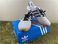 GENTLY USED ADIDAS SIZE 12 SHOES IN BOX