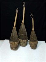 Set of wicker wall pockets