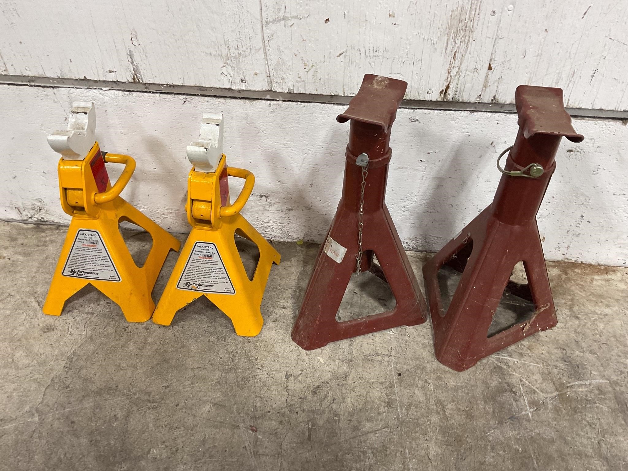 2 Pair of Jack Stands