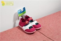 NEW (5-6) Toddler Water Shoes Hybrid