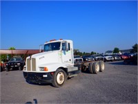 1989 Kenworth T400A 3 Axle Cab & Chassis Semi
