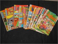 ARCHIE & JUGHEAD COMICS BOOKS