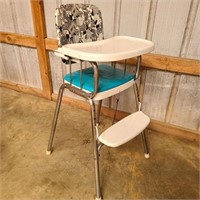 Retro High Chair w/ Enamel Tray