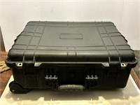 Customizable tavel case with layers of foam