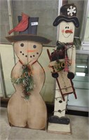 56-In tall wooden  country snowmen decor lot