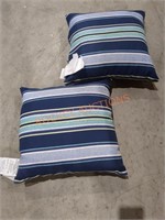 Outdoor Pillows Quantity 2