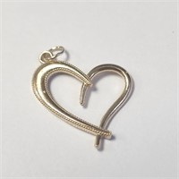 $300 14K  Heart 0.7G Pendant