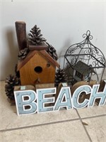 3 bird houses & BEACH light up sign
