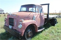 1958 International AC162 Truck w/flatbed