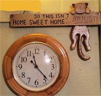 Home Sweet Home Sign & Clock