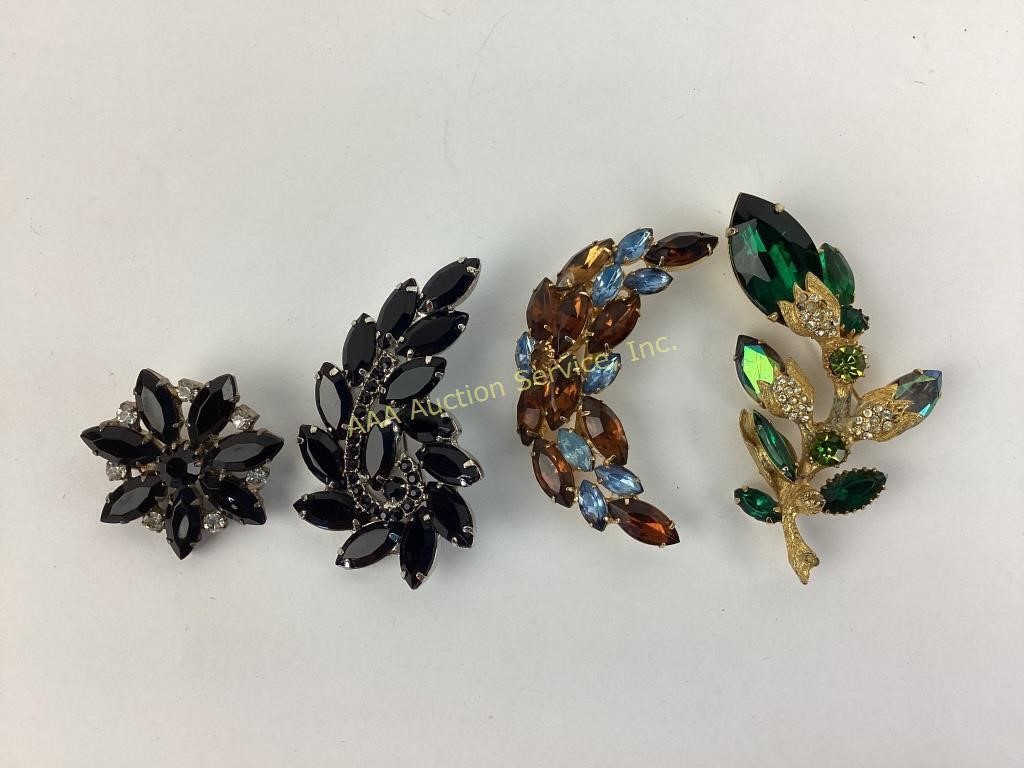 (4) rhinestone brooches vintage - the green AB