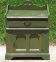 Antique Olive Green Side Table (Small Wash-Stand)