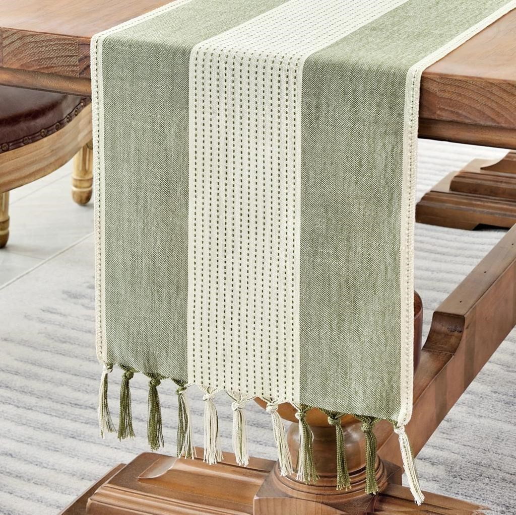 Wracra Linen Table Runner  Farmhouse Macrame