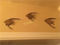 3 Decorative Fish