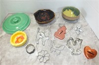 HANDCRAFTED BOWLS AND KITCHEN ITEMS