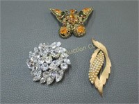 Vintage Brooch/Pins Various Styles 3pc lot