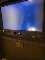 PLANAR 50" LCD DISPLAY MONITOR / SOUNDBAR "LEON"