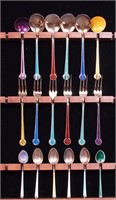 18 pieces of sterling flatware including