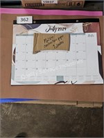 construction paper & desk calendar