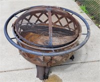 Fire pit with grill rack