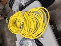 Extension Cord (ul) E-111452 O(UL)US 14 AWG (2 08M