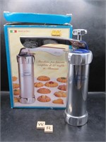 NEW IN BOX- COOKIE PRESS