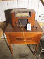 Sewing machine & cabinet & Phil Co. vintage radio