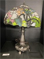 Tiffany Style Stained Glass Table Lamp.