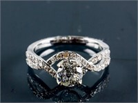 14k White Gold Diamond Twist Style Ring CRV$7934