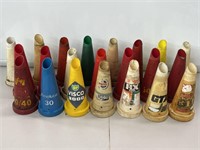 Selection Plastic Oil Bottle Pourers