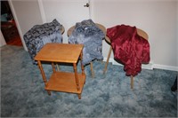 LOT 4 SMALL SIDE TABLES