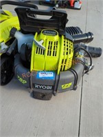 Ryobi 760 cfm gas powered backpack blower