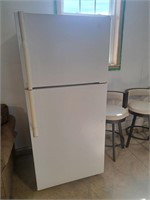 Maytag refrigerator 30"W x 66"H
