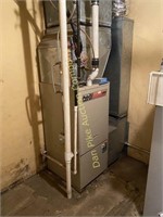 Lennex Pulse 21 furnace with central AC unit