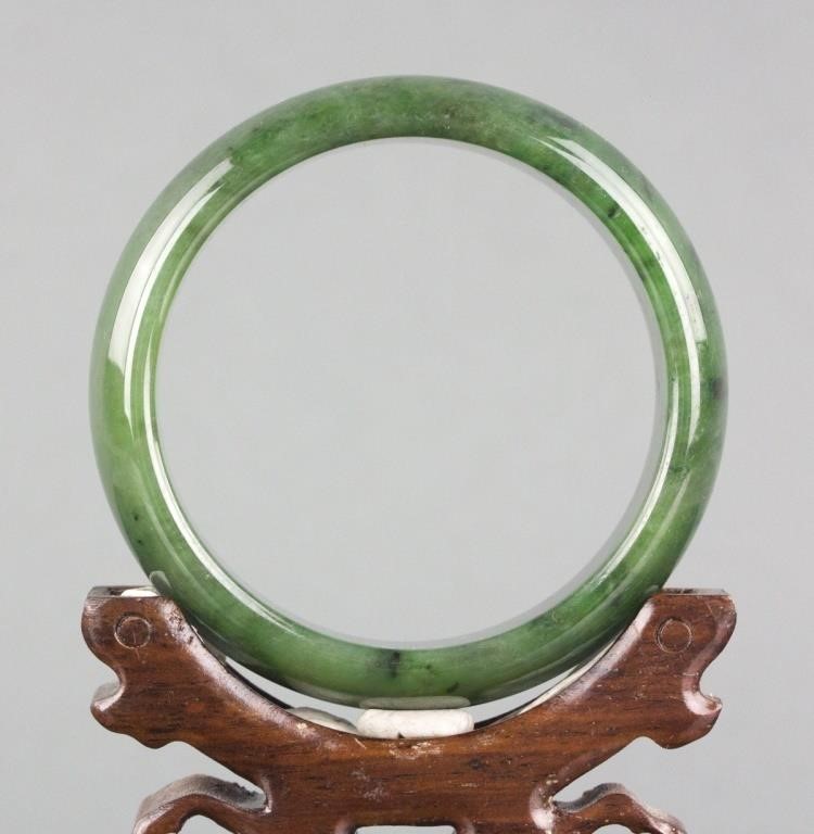 Chinese Fine Green Jade Bangle