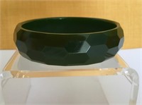 FACETED GREEN BAKELITE BANGLE TESTED