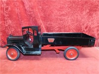 Keystone 28" Packard Hand crank coal truck.