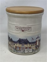 Longaberger pottery canister with wooden lid