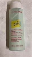 Clarins cleansing milk