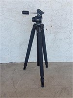 Magnum XL Tripod, Tiffen