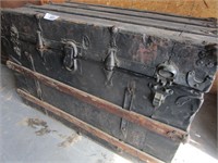 Vintage Storage Trunk