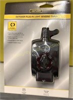 Defiant Outdoor Plug-In Light Sensing Timer