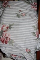 Twin-size striped/floral sheet set
